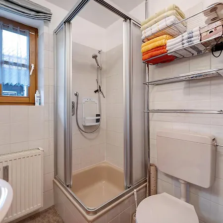Huttenberg Apartment *